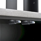 Porte-manteau noir/gris/blanc avec banc rembourré, 8 crochets dorés, portes d'armoire cannelées et étagère réglable – Monobloc