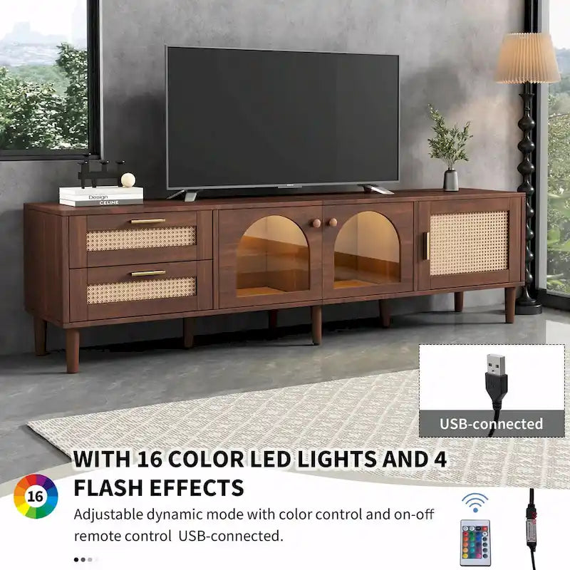Meuble TV en MDF marron foncé avec tiroirs en rotin PE, 4 portes en verre trempé et pieds en bois massif – Unité simple