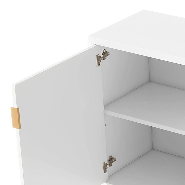 Enfilade mid-century en bois blanc/noir et métal avec 3 étagères intérieures et poignées en métal doré – Meuble unique