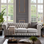 Canapé Chesterfield en lin gris clair avec accoudoirs arrondis, coussins d'assise en mousse et pieds en bois massif – 3 places