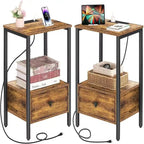 Table d'appoint en panneaux de particules chêne clair/noir/brun rustique avec 1 tiroir, étagère ouverte et station de recharge intégrée – Unité simple